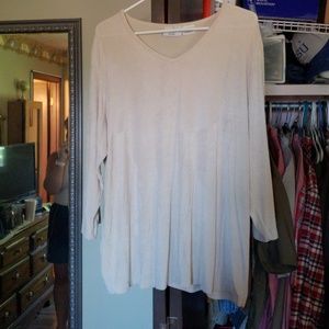 Kathy Ireland shirt.